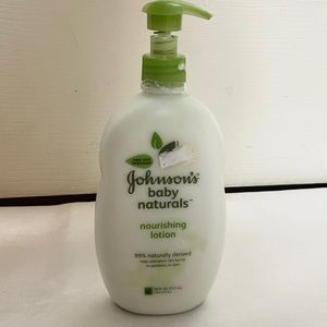 NEW Johnsons Baby Natural nourishing lotion in 18oz